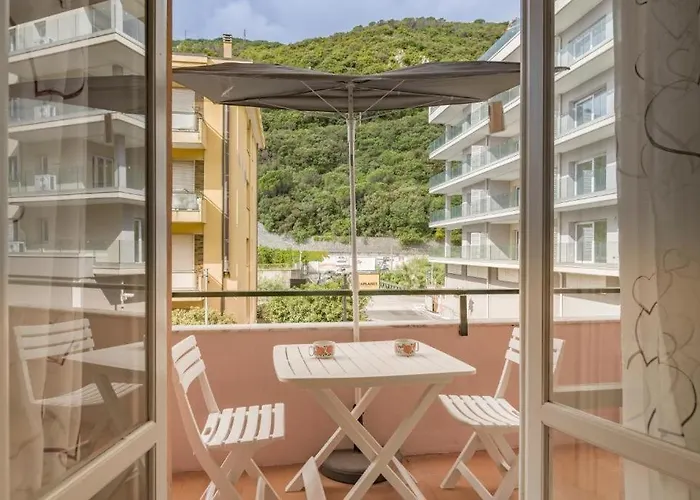 Apartment Peace House - Relax A Due Passi Dal Mare Finale Ligure